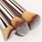 Pinceaux de maquillage champagne set complet – Pinceaux de Maquillage Champagne | Sogaïa