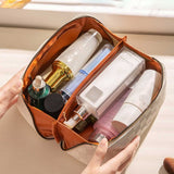 Trousse de toilette compartimentée bleu marine vue de face – Trousse de Toilette Compartimentée Tuowang™ | Sogaïa