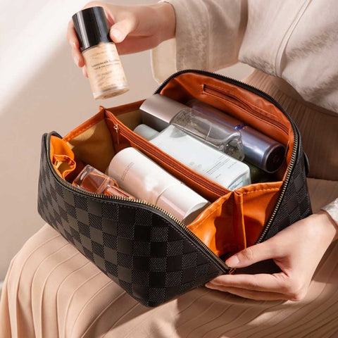 Borsa per il trucco a doppio scomparto a scacchiera nera