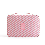 Trousse de toilette pliable lifestyle – Trousse de Toilette Pliable Travel™ | Sogaïa