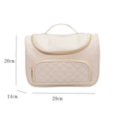 Lila Kosmetiktasche von vorne – Vanity Kulturtasche | Sogaïa
