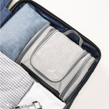 Trousse de toilette familiale rouge vue de face – Trousse de Toilette Familiale Travelsky™ | Sogaïa