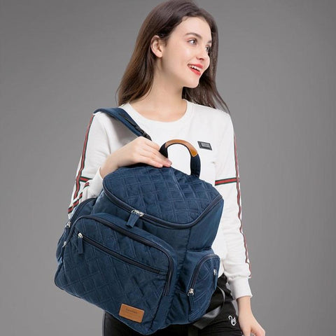 Vanity voyage pour bébé vue de profil – Vanity Voyage pour Bébé Land™ | Sogaïa