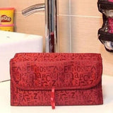 Trousse de toilette de voyage pour femme à suspendre vue de face – Trousse de Toilette de Voyage pour Femme à Suspendre | Sogaïa