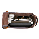 Trousse de toilette vintage pour homme vue de profil – Trousse de Toilette Vintage Homme Toile et Cuir | Sogaïa