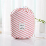 Trousse de toilette ronde ouverte – Trousse de Toilette Ronde Travel™ | Sogaïa