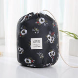 Trousse de toilette ronde jaune vue de face – Trousse de Toilette Ronde Travel™ | Sogaïa