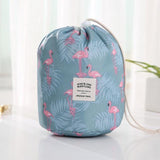 Trousse de toilette ronde kaki vue de face – Trousse de Toilette Ronde Travel™ | Sogaïa