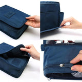 Trousse de toilette homme avec crochet marron vue de face – Trousse de Toilette Homme avec Crochet Travel™ | Sogaïa