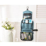 Trousse de toilette suspendable crochet détail – Trousse de Toilette Suspendable Travel Season™ | Sogaïa