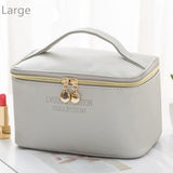 Trousse de toilette femme chic ouverte – Trousse de Toilette Souple Chic LVGUO et FASHION™ | Sogaïa