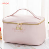 Trousse de toilette femme chic bleu vue de face – Trousse de Toilette Souple Chic LVGUO et FASHION™ | Sogaïa