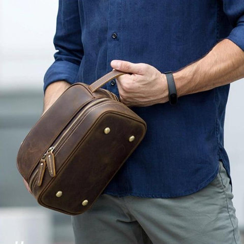 Trousse de toilette cuir homme vue de profil – Trousse de Toilette Cuir Homme Sogaïa™ | Sogaïa