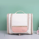 Trousse de toilette complète femme vue de face – Trousse de Toilette Complète pour Femme Flawless™ | Sogaïa
