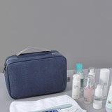 Trousse de toilette avec crochet vue de profil – Trousse de Toilette avec Crochet Travelsky™ | Sogaïa