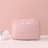 Trousse de toilette rectangulaire femme bordeaux vue de face – Trousse de Toilette Rectangulaire pour Femme Makeup Beauty™ | Sogaïa