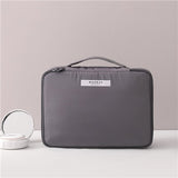 Trousse de toilette rectangulaire femme rouge vue de face – Trousse de Toilette Rectangulaire pour Femme Makeup Beauty™ | Sogaïa