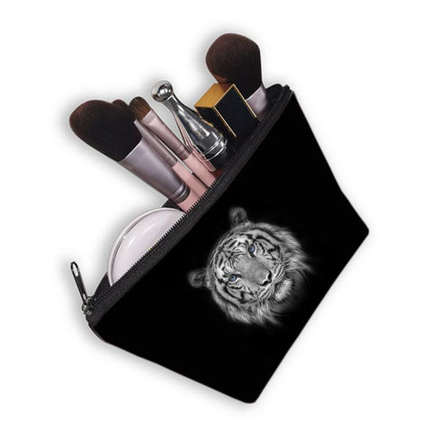 Pochette maquillage noir sauvage vue de face – Pochette Maquillage Noir Sauvage | Sogaïa