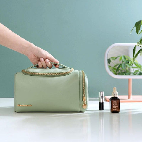 Trousse de toilette avec rangement vue de profil – Trousse de Toilette avec Rangement | Sogaïa