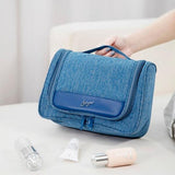 Trousse de toilette grande ouverture à suspendre crochet détail – Trousse de Toilette Grande Ouverture à Suspendre | Sogaïa