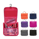 Trousse de toilette crochet détail fermeture – Trousse de Toilette Crochet Travel Bag™ | Sogaïa
