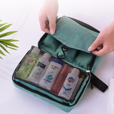 Trousse de Toilette Suspendable