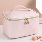 Trousse de toilette femme chic noir vue de face – Trousse de Toilette Souple Chic LVGUO et FASHION™ | Sogaïa